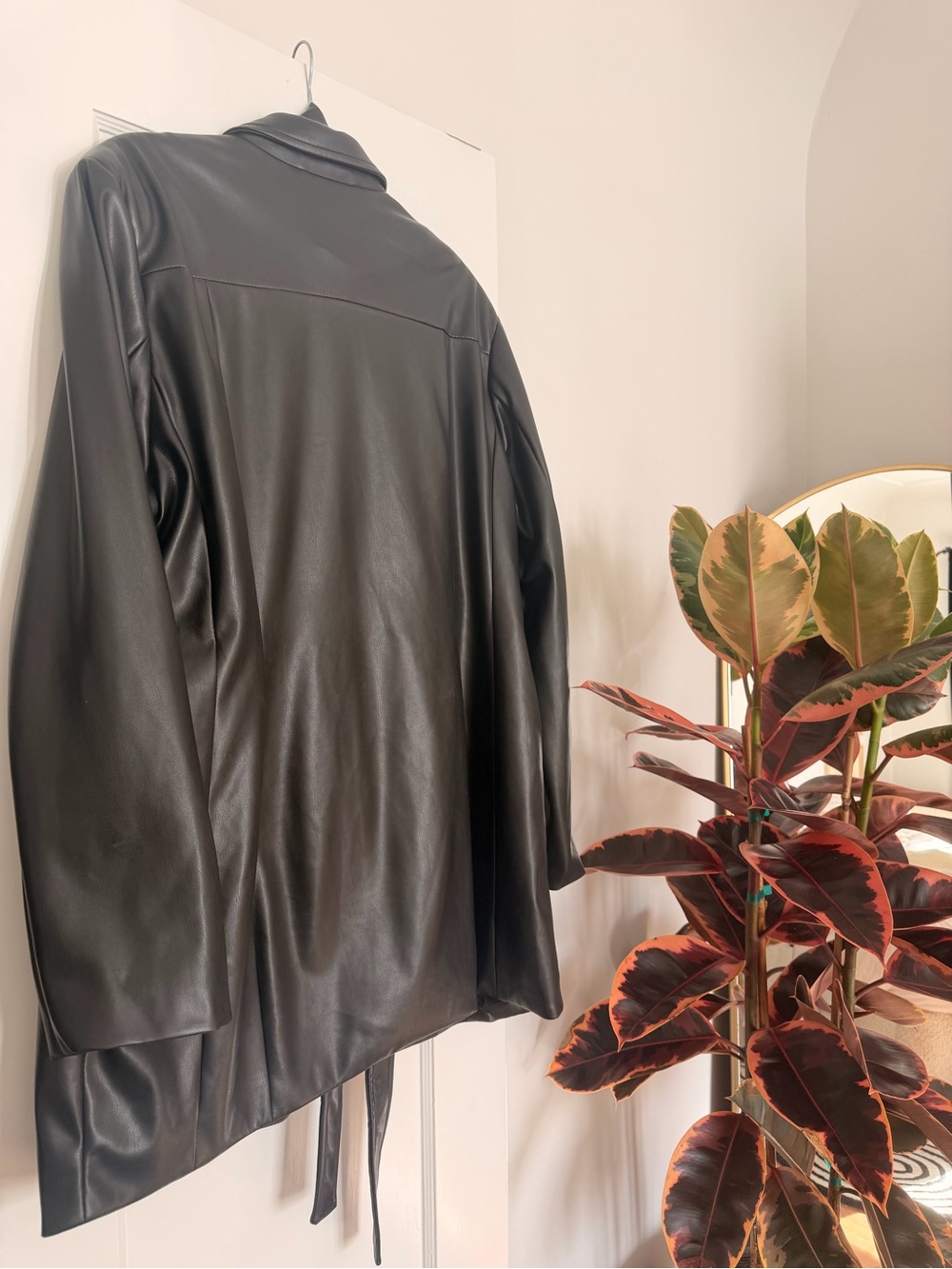 KHY Women’s Black Faux Leather Zip-Front Mini Dress - Picture 7 of 7